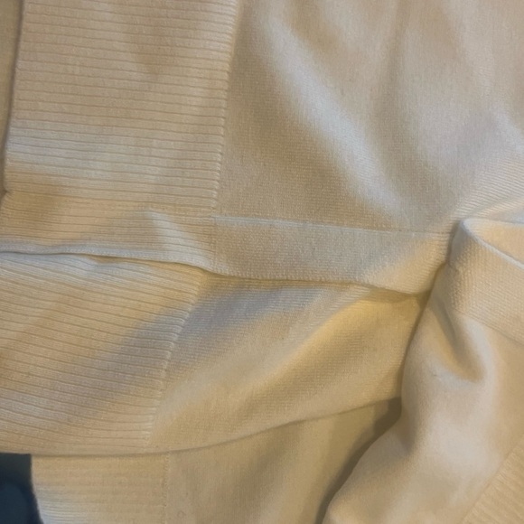 My Twinset White Cardigan – Button Detail – Size Medium – Classic & Chic - Picture 17 of 17